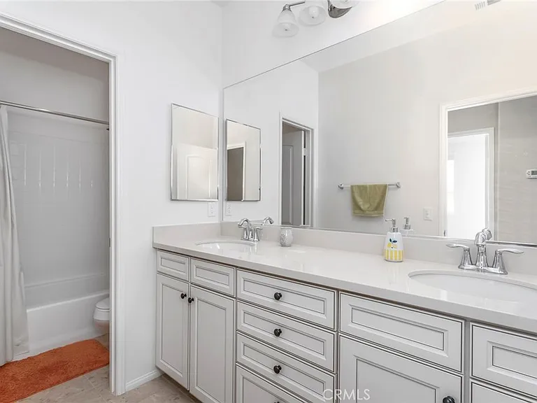 28629 Farrier Dr — Photo 32