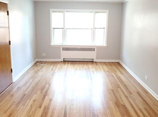1518 N Harlem Ave APT 2E, River Forest, IL 60305