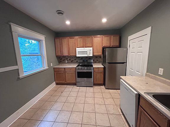 4th image of 1110 3rd St NW APT 2