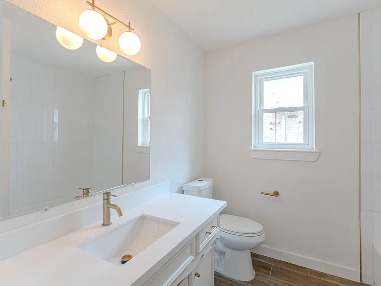 10519 Kirkwren Dr — Photo 25