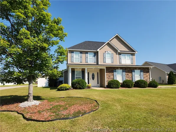 288 Brightwood Dr, Raeford, NC 28376