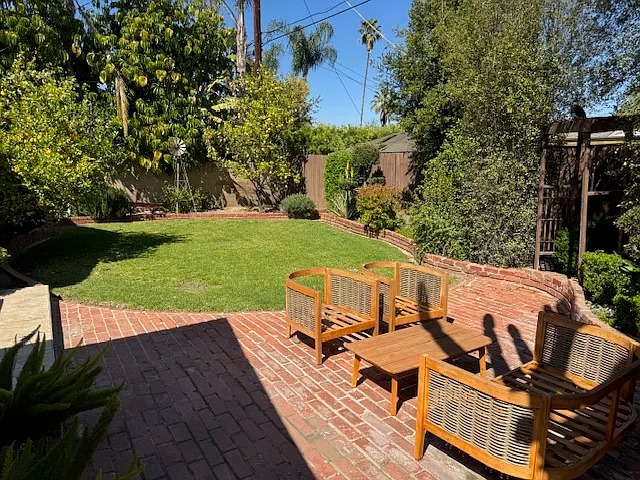 5356 Yolanda Ave — Photo 19