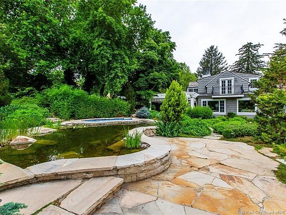 3rd image of 5019 S Cottonwood Ln