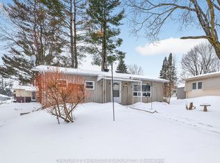 16 Mimosa Cres, Innisfil, ON L9S1P9
