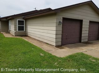 2113 W Oak Ave, Enid, OK 73703