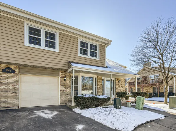 1963 Lancaster Ct APT 4, Naperville, IL 60565