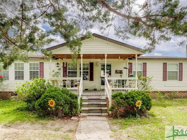 12 Meadowbrook Way, Ellabell, GA 31308