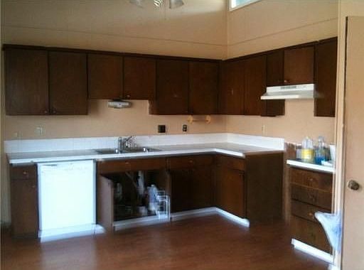 5th image of 12 Hampstead Ln