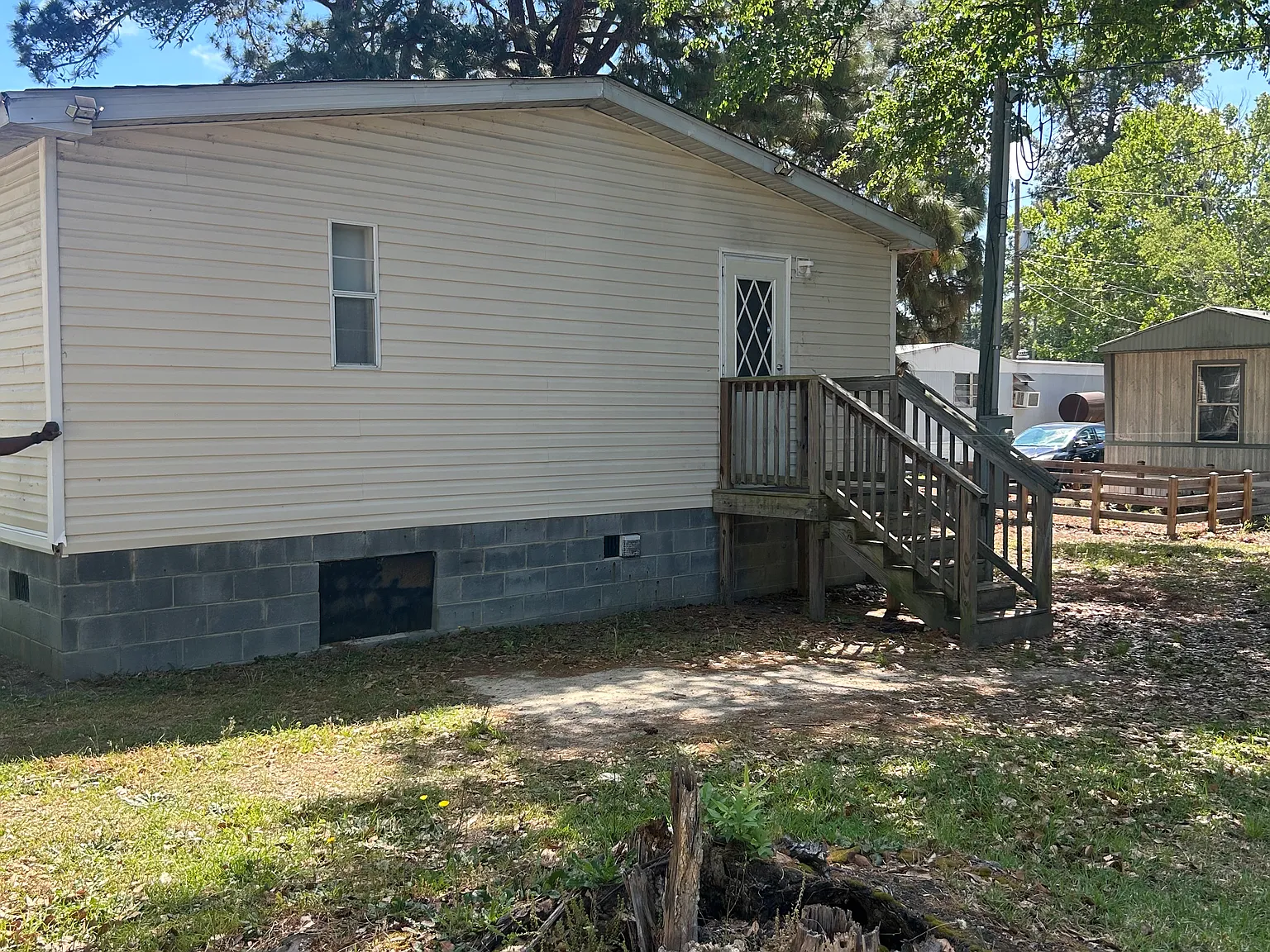 102 Jones St — Photo 4