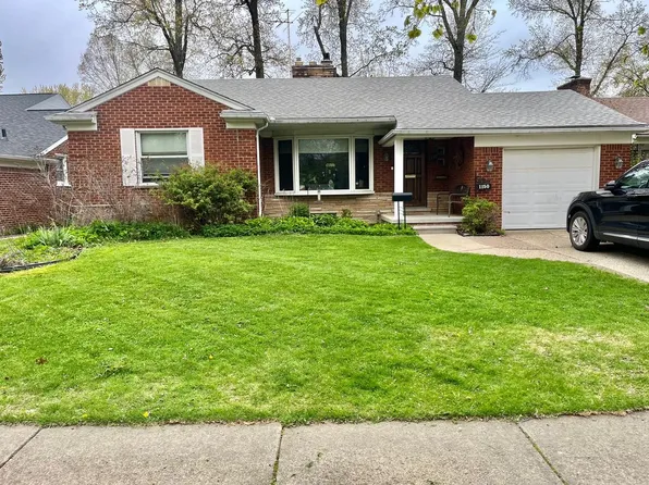 1150 Anita Ave, Grosse Pointe Woods, MI 48236