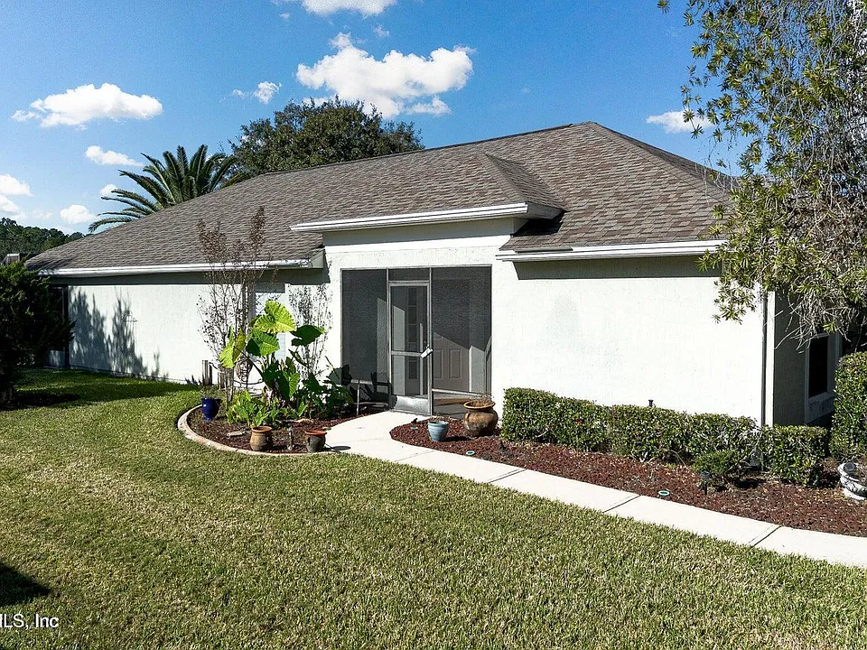 1325 Fairway Village Dr