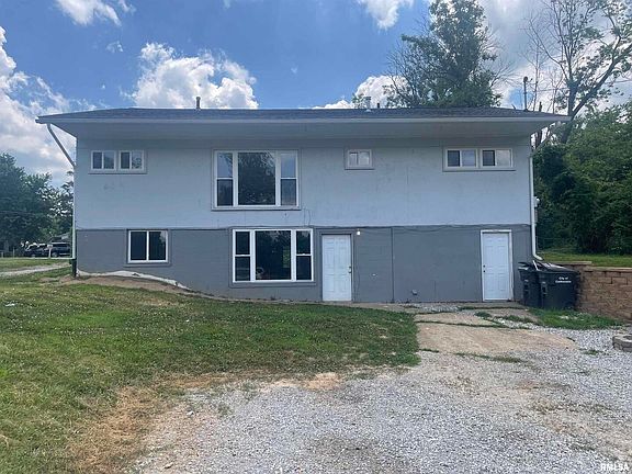 4th image of 304 Lynda Dr #A/b