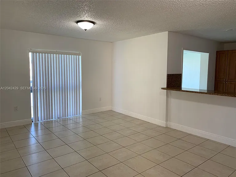 6745 SW 132nd Ave #206 — Photo 2