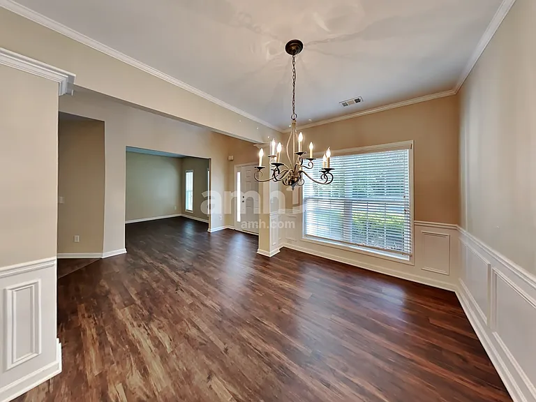 211 Sawtooth Ct — Photo 5