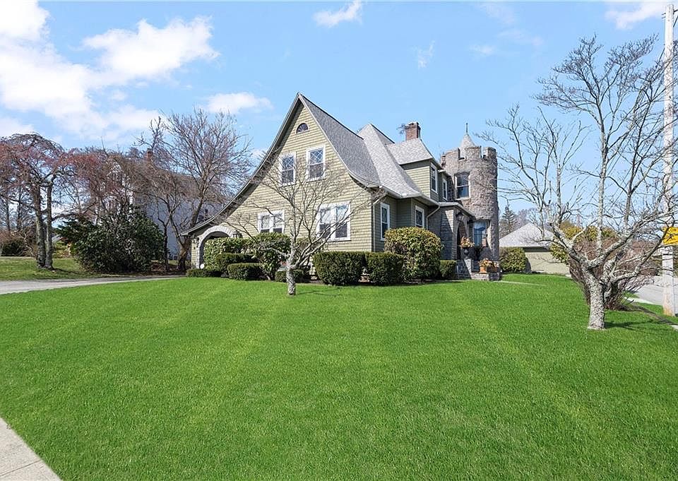 37 Fairview Ave, West Warwick, RI 02893 Zillow