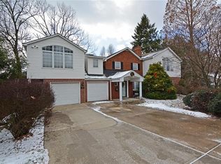 105 S Oak Hill Rd, Pittsburgh, PA 15238