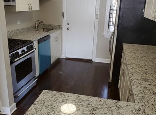 9704 S Merrion Ave, Chicago, IL 60617