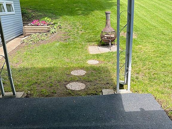 5th image of 98 Lower Hillside Dr