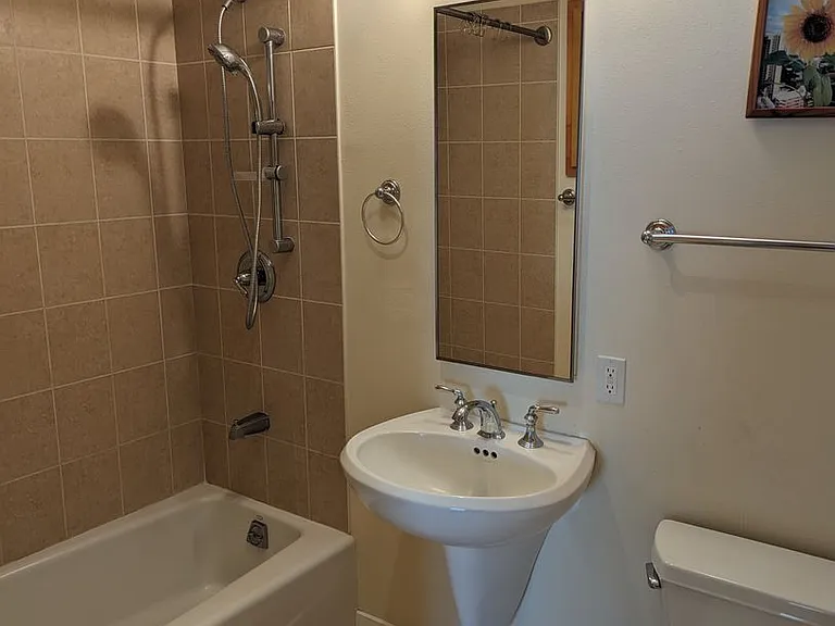 421 Olohana St #2003 — Photo 12