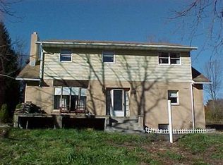 10 Pine St, Barnesville, PA 18214