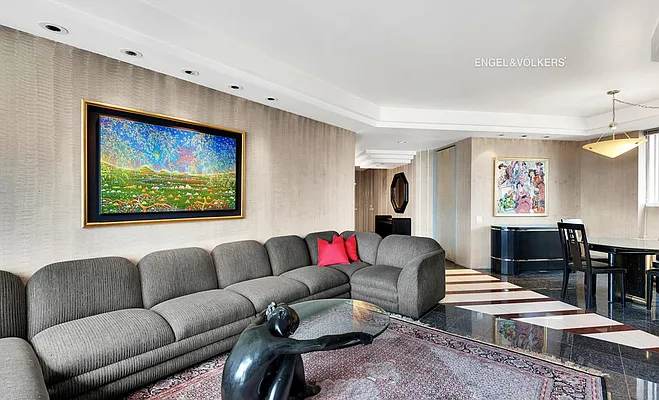 Rented by Engel & Völkers New York City | media 17