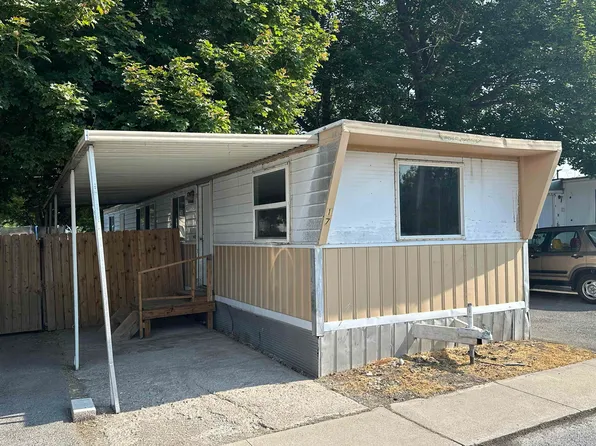 925 Wilson Ave Trailer 17, Pocatello, ID 83201