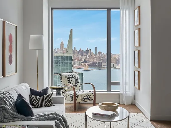 99 Hudson Street image 13 of 24