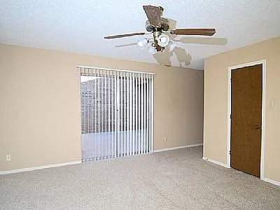 6201 Indiana Ave #6201 — Photo 8