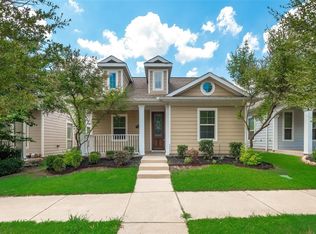 1228 King George Ln, Aubrey, TX 76227