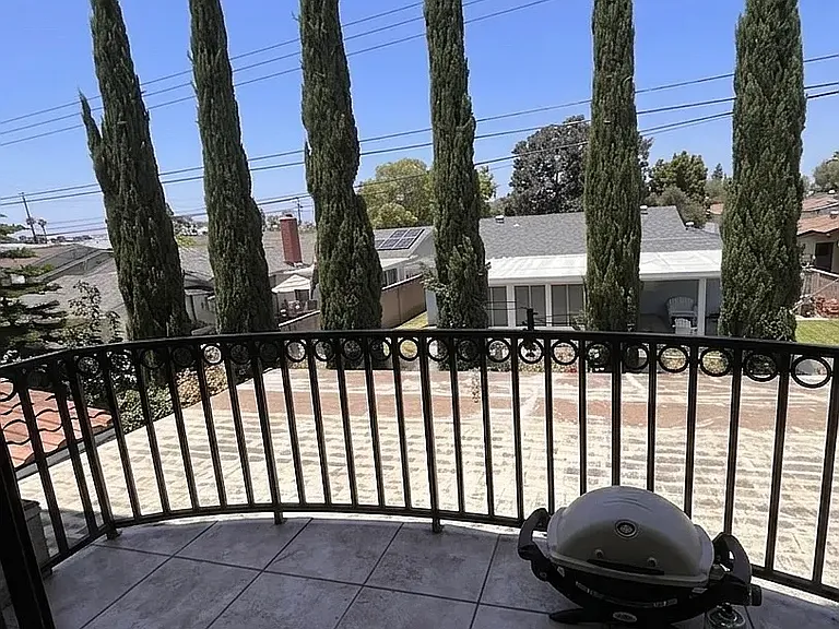 Biola Ave — Photo 2