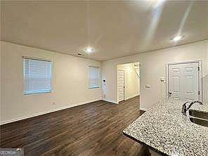 5th image of 12150 Conrad Cir