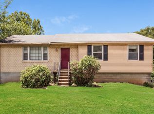 3935 Crouch Dr, Nashville, TN 37207