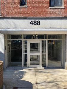 488 Ocean Pkwy APT 5D, Brooklyn, NY, 11218