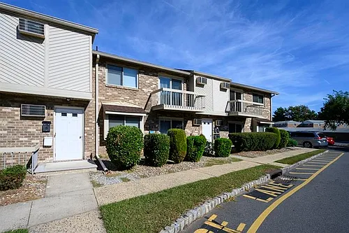 Ridgedale Gardens Photo 1
