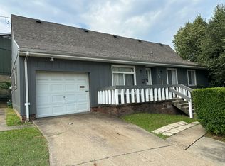 222 E 11th Ave, Homestead, PA 15120