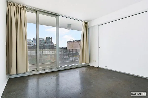 Sold by Rahme Real Estate, LLC | media 10
