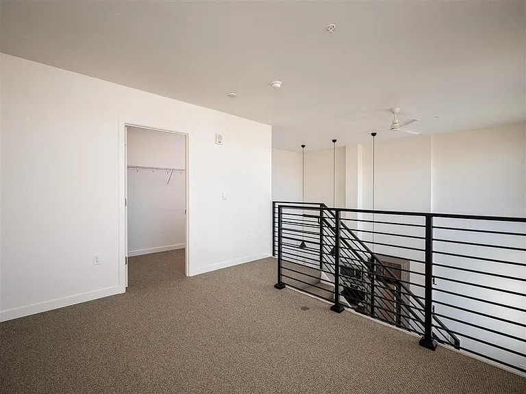Tiller Terrace — Photo 85