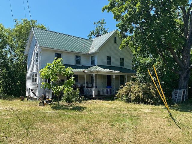 1st image of 476 S Main St