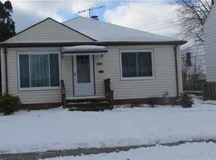 7519 Deerfield Dr, Parma, OH 44129