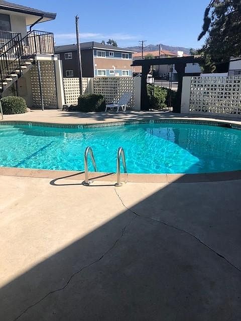 1st image of 2-633 Marion Pl #2