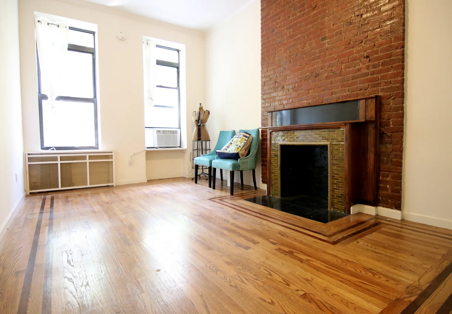 325 West 87th Street — Photo 1