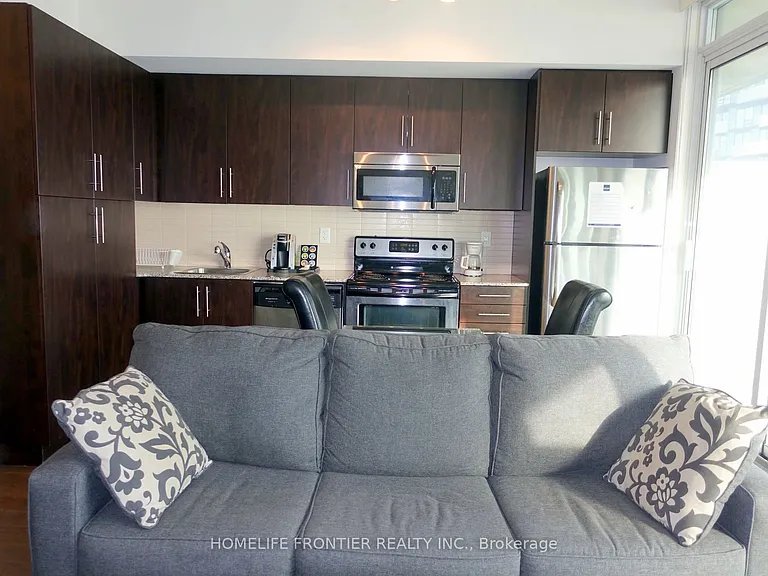 55 Bremner Blvd #2309 — Photo 5
