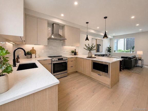 3rd image of 1259 N Stuart Street #4
