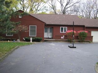 5N144 Central Rd, Itasca, IL 60143