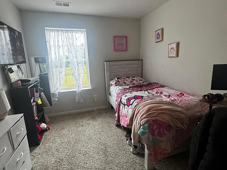 8 Peregrine Way — Photo 11