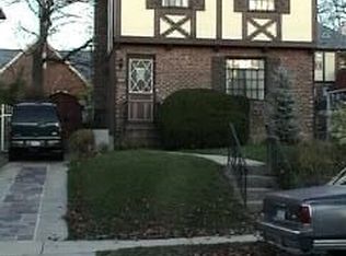 73-37 181st St, Flushing, NY 11366