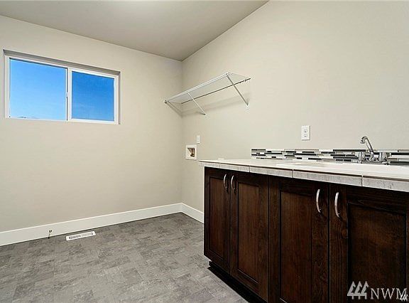 3rd image of 9101 120th Street Ct E