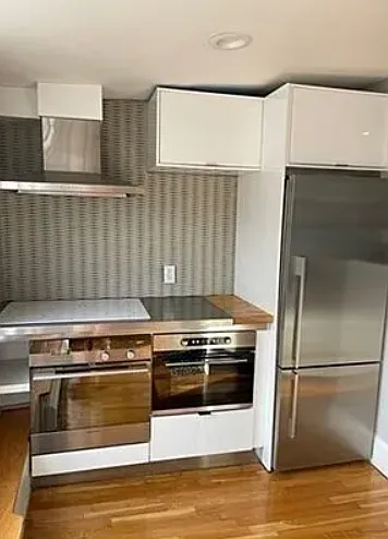 2 bed, 750 sqft, $3,900 — Photo 2