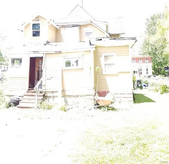 Building Photo 3