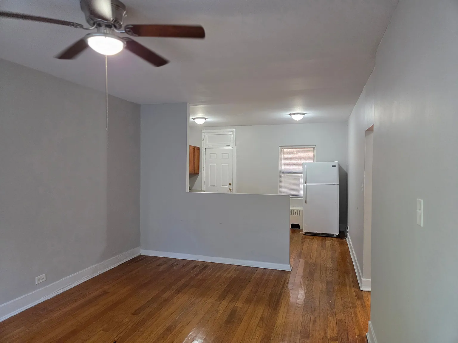 1 bed, 850 sqft, $1,350 — Photo 3